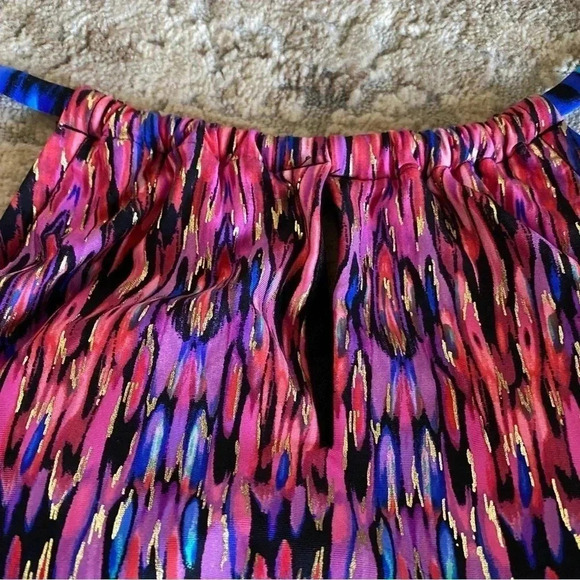 Miracle Suit  Vesuvio Peep Hole Tankini Colorful Metallic Bikini Top: 10 - Picture 4 of 13